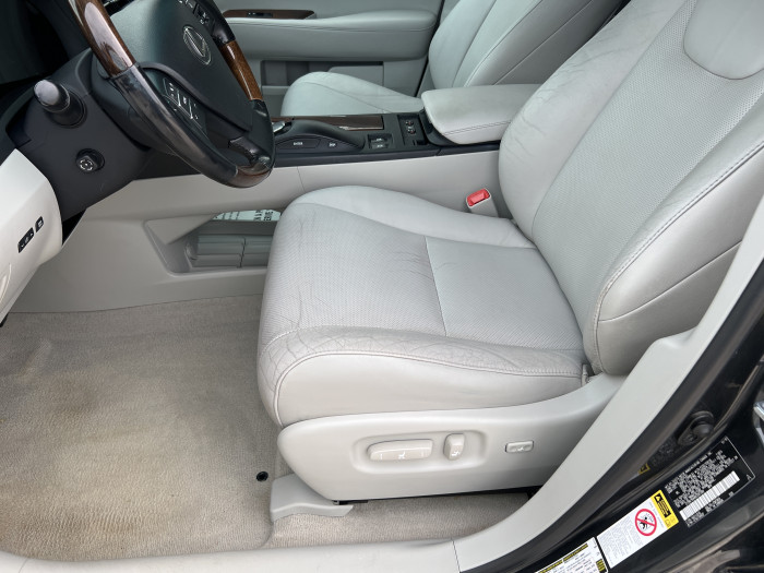 2011 Lexus RX350 AWD 8