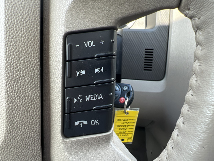 2010 Ford Escape 19