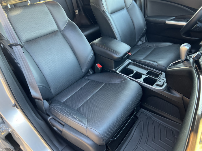 2015 Honda CRV Touring 14