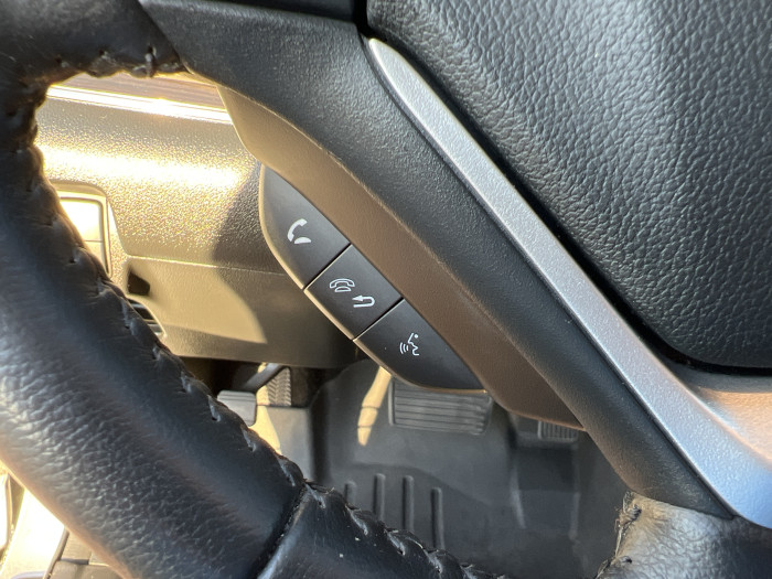 2015 Honda CRV Touring 16