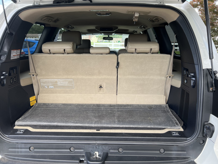 2014 Toyota Sequoia 4X4 13