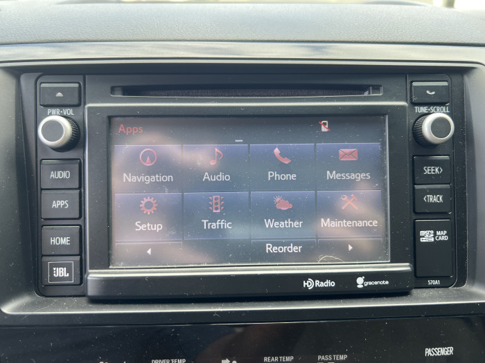 2014 Toyota Sequoia 4X4 29
