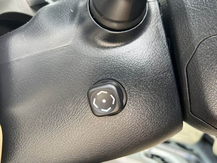 2014 Toyota Sequoia 4X4 35