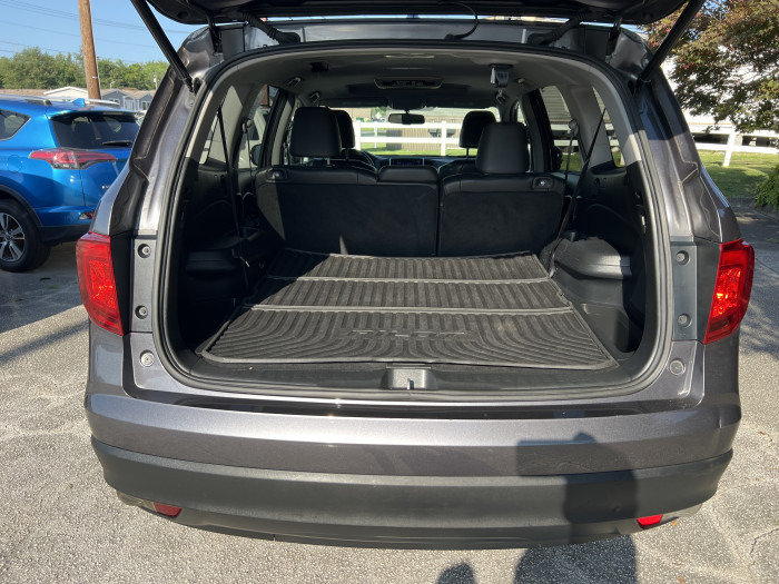 2016 Honda Pilot AWD 11