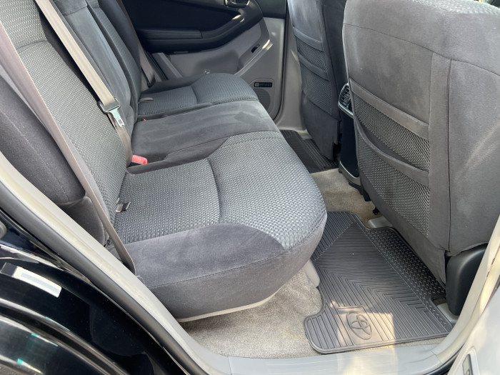 2003 Toyota 4Runner 11