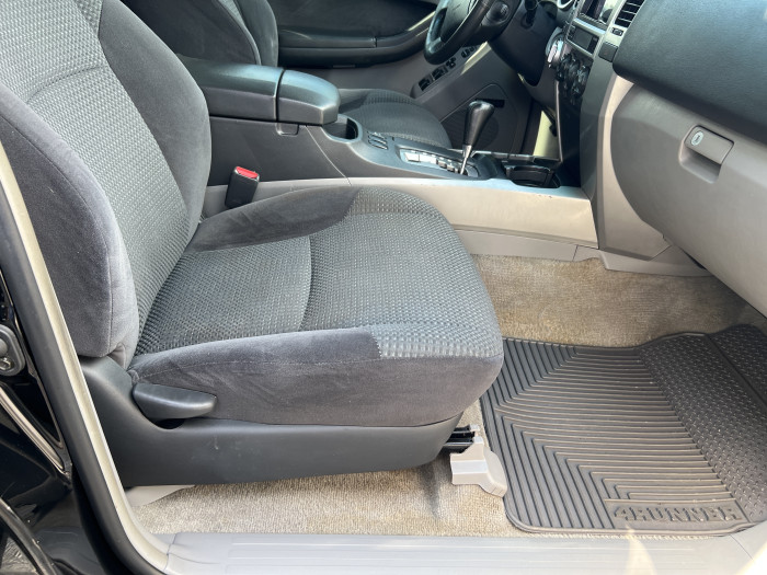 2003 Toyota 4Runner 12