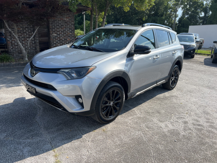 2018 Toyota Rav4 AWD 1