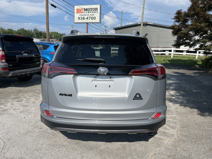 2018 Toyota Rav4 AWD 3