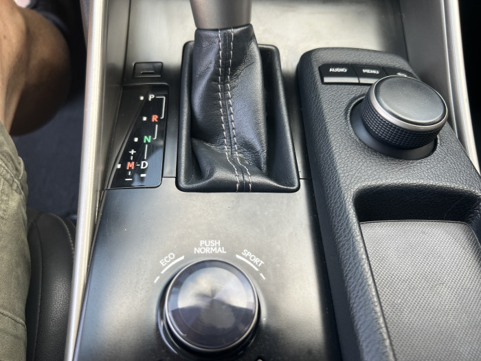 2014 Lexus IS250 14