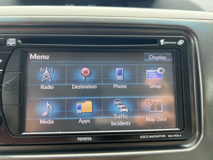 2013 Toyota Sienna XLE 25