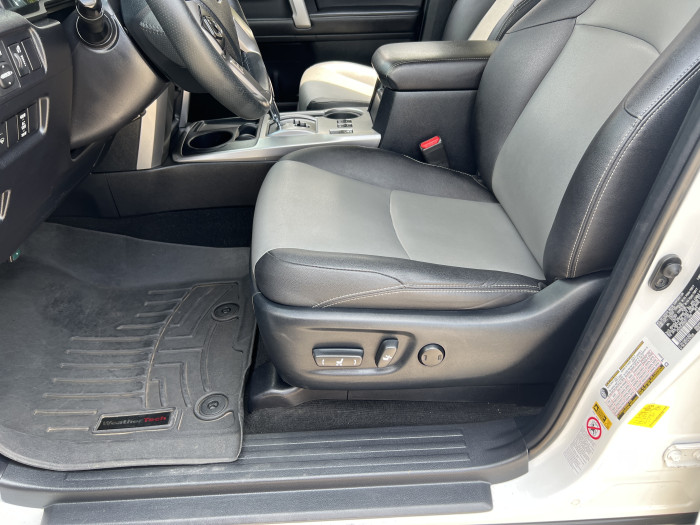 2016 Toyota 4Runner 8