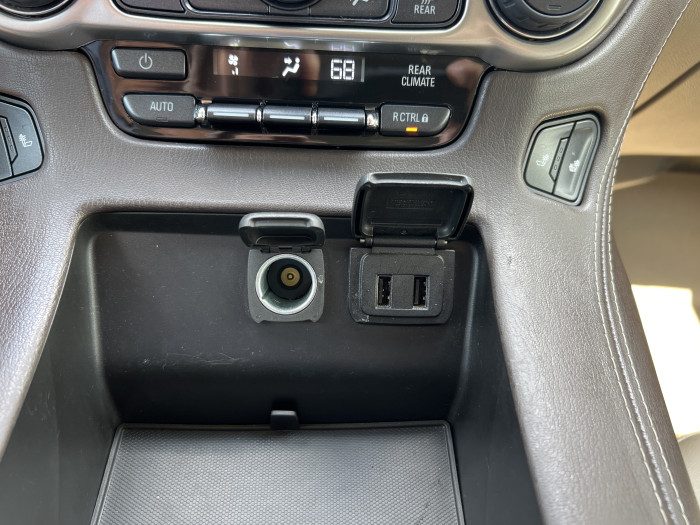 2016 Chevrolet Tahoe 23