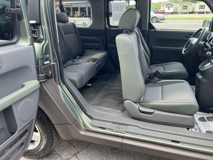 2004 Honda Element 4WD 11