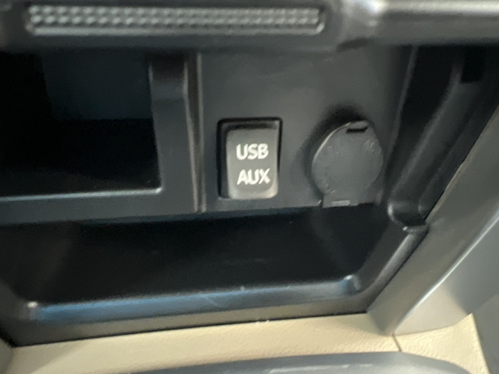2013 Toyota 4Runner SR5 4WD 25