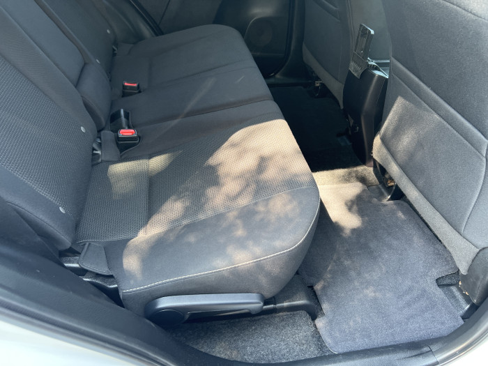 2018 Toyota Rav4 12