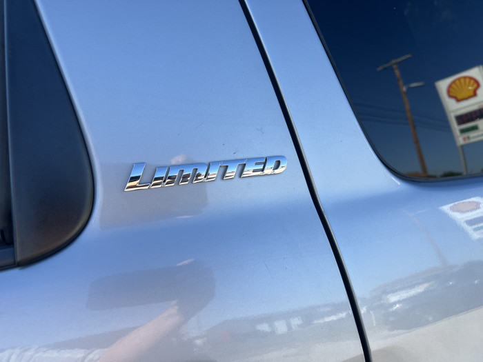 2016 Toyota Sequoia LTD 7