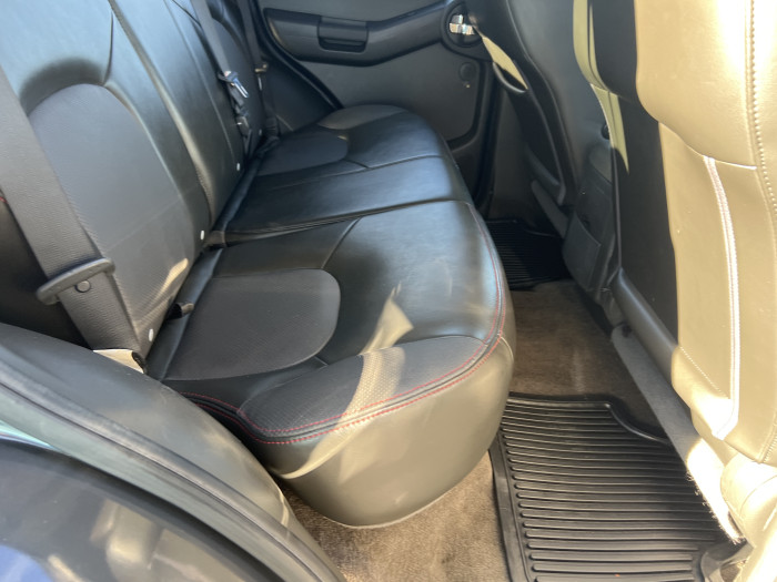 2012 Nissan Xterra Pro4X 10