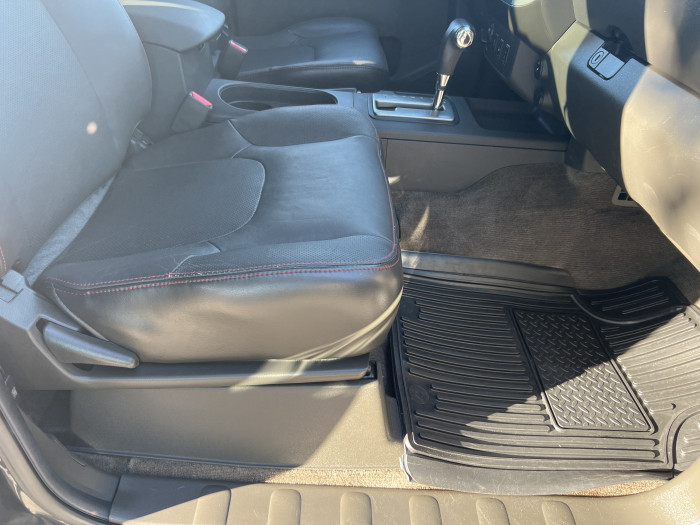 2012 Nissan Xterra Pro4X 11
