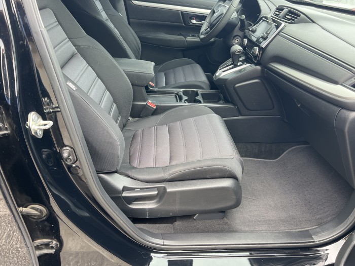 2018 Honda CRV LX 10
