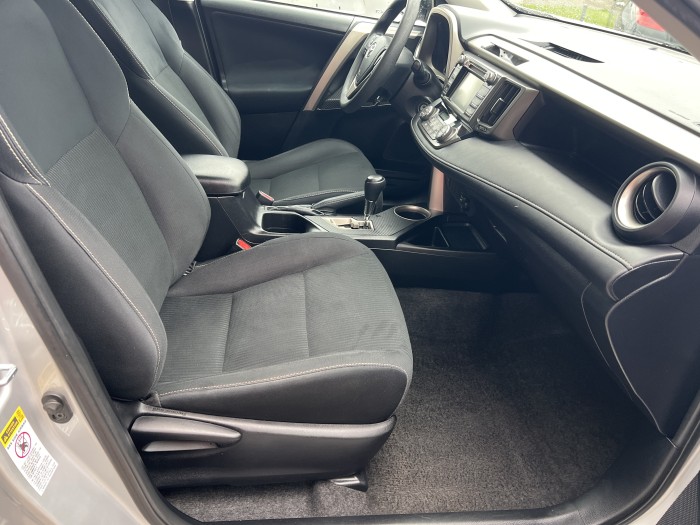 2015 Toyota Rav4 AWD 13