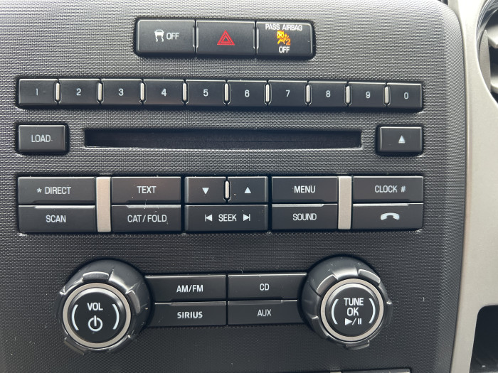 2013 Ford F150 4X4 12