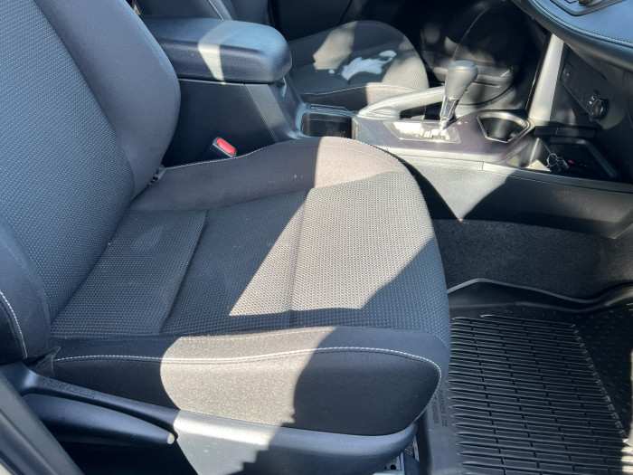 2018 Toyota Rav4 4X4 12