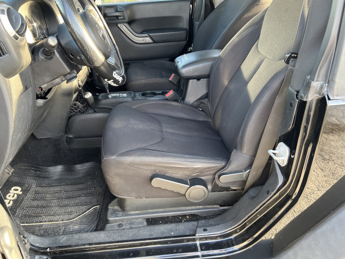 2014 Jeep Wrangler 4X4 8